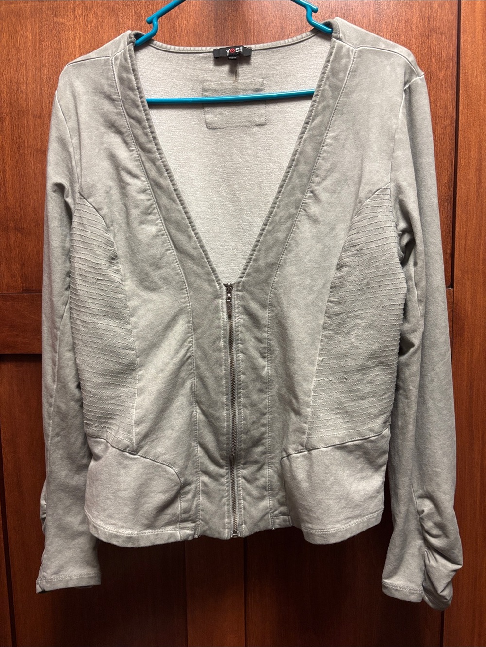 Yest Light Gray Zip-Front Blazer Jacket